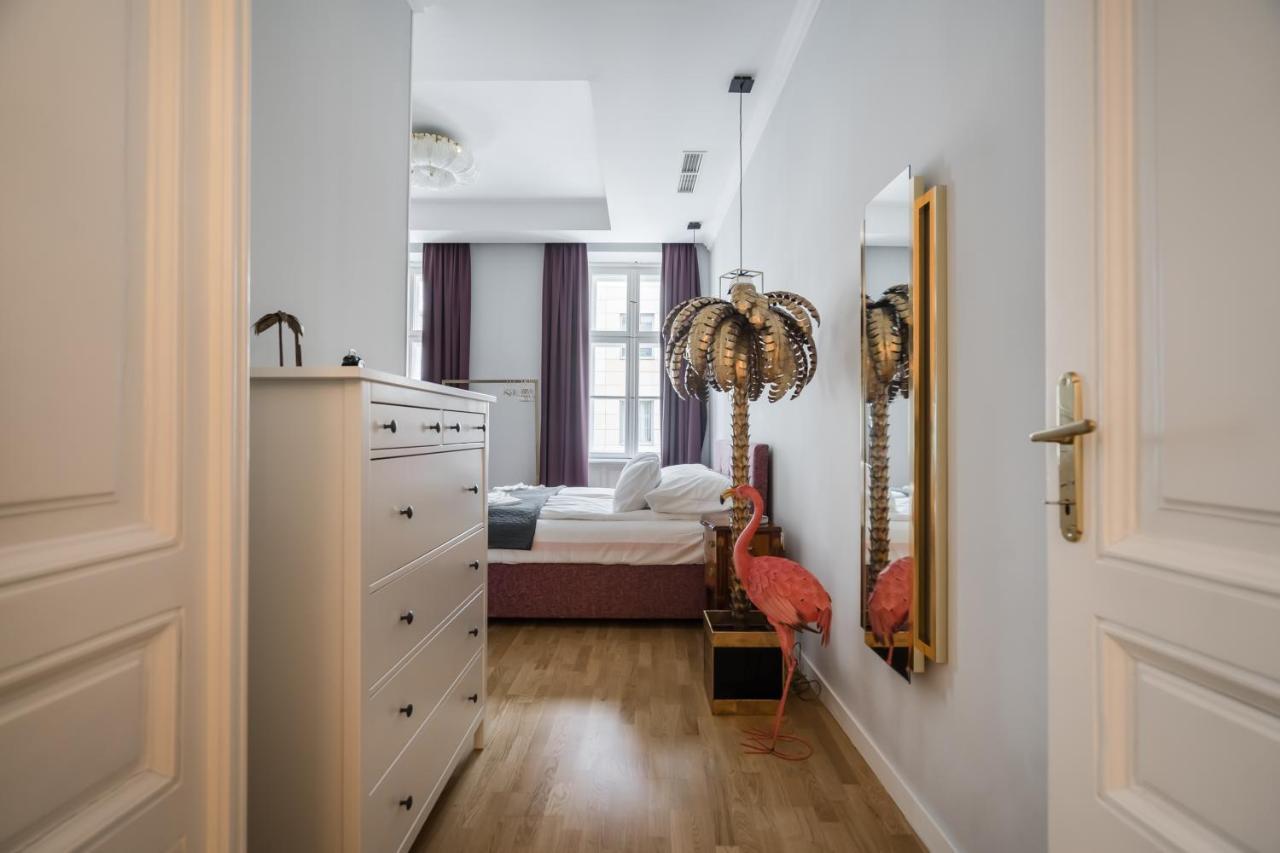 Bpr Adagio Design Home With A/C Будапеща Екстериор снимка
